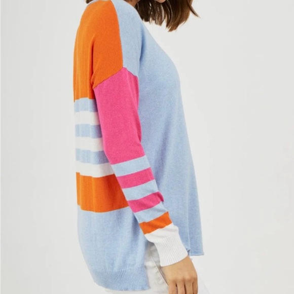 Colorful Women's Sweater - Picture 2 of 8